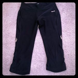 Reebox Black Athletic capris